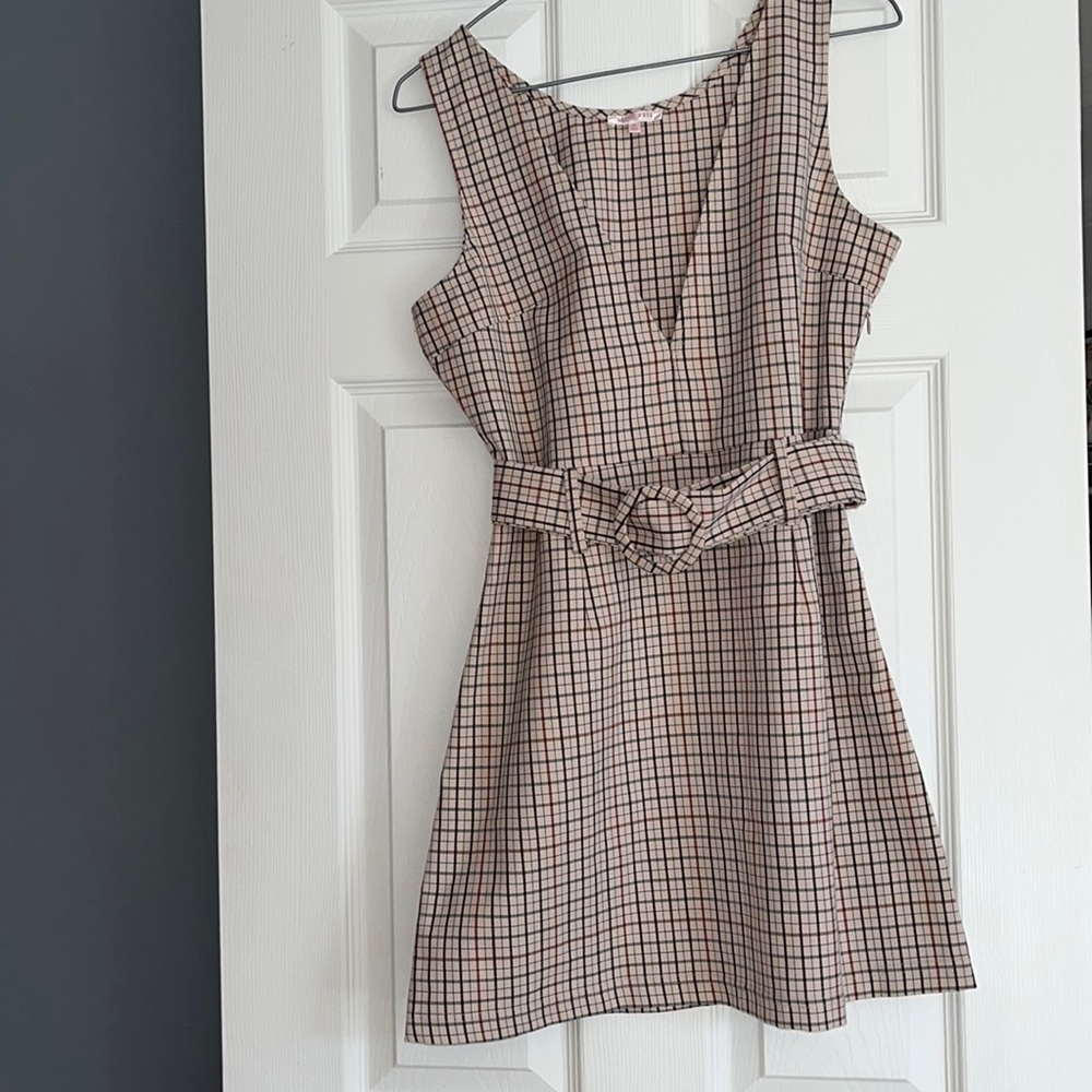 Plaid dress with belt